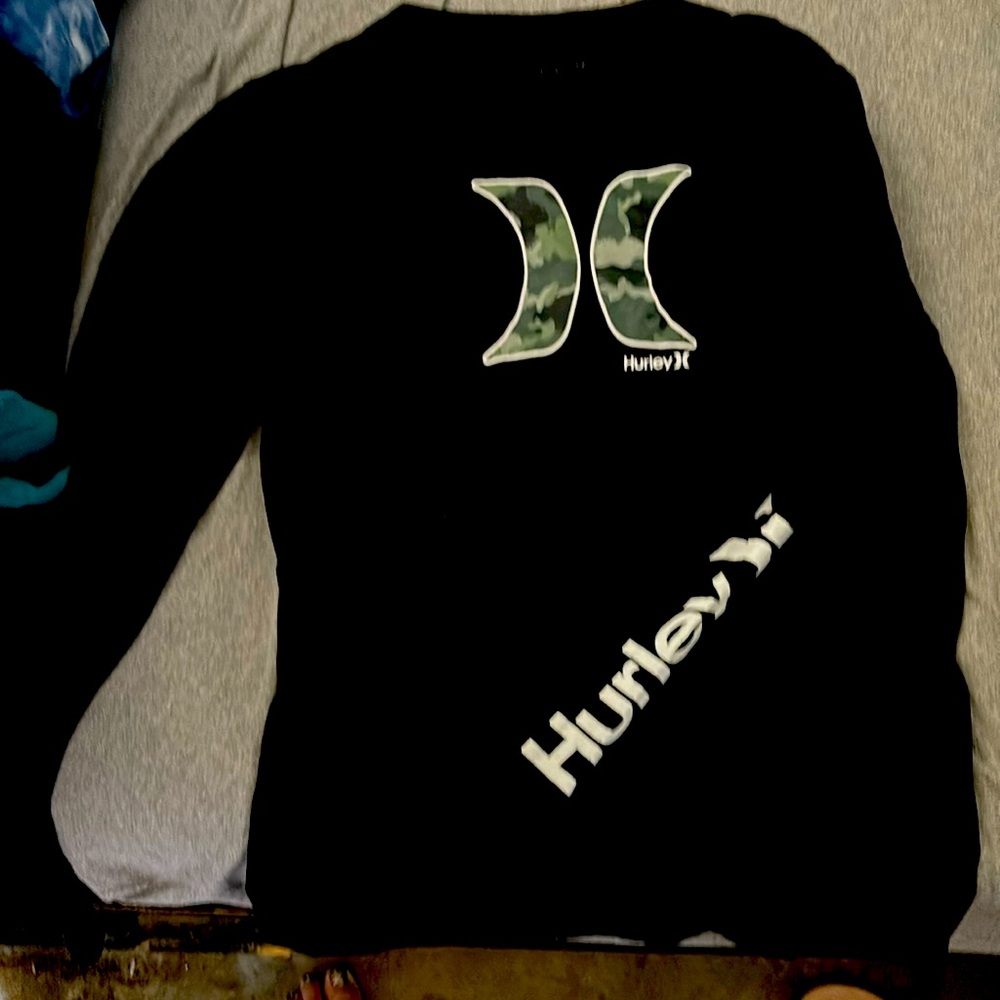 Hurley long sleeve black t shirt fabric
